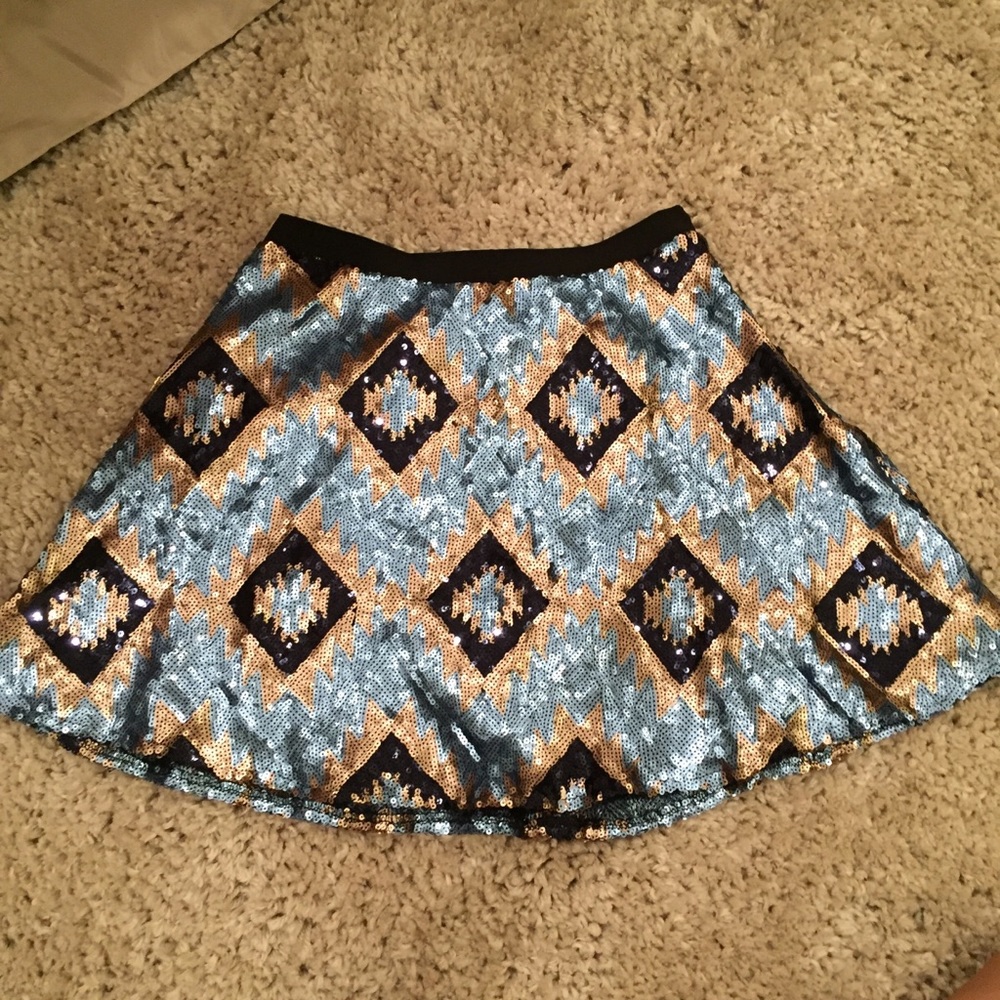Patterned Sequin Circle Skirt - image 1